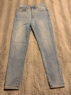 Express Light Wash high Rise Cropped Skinny Jeans